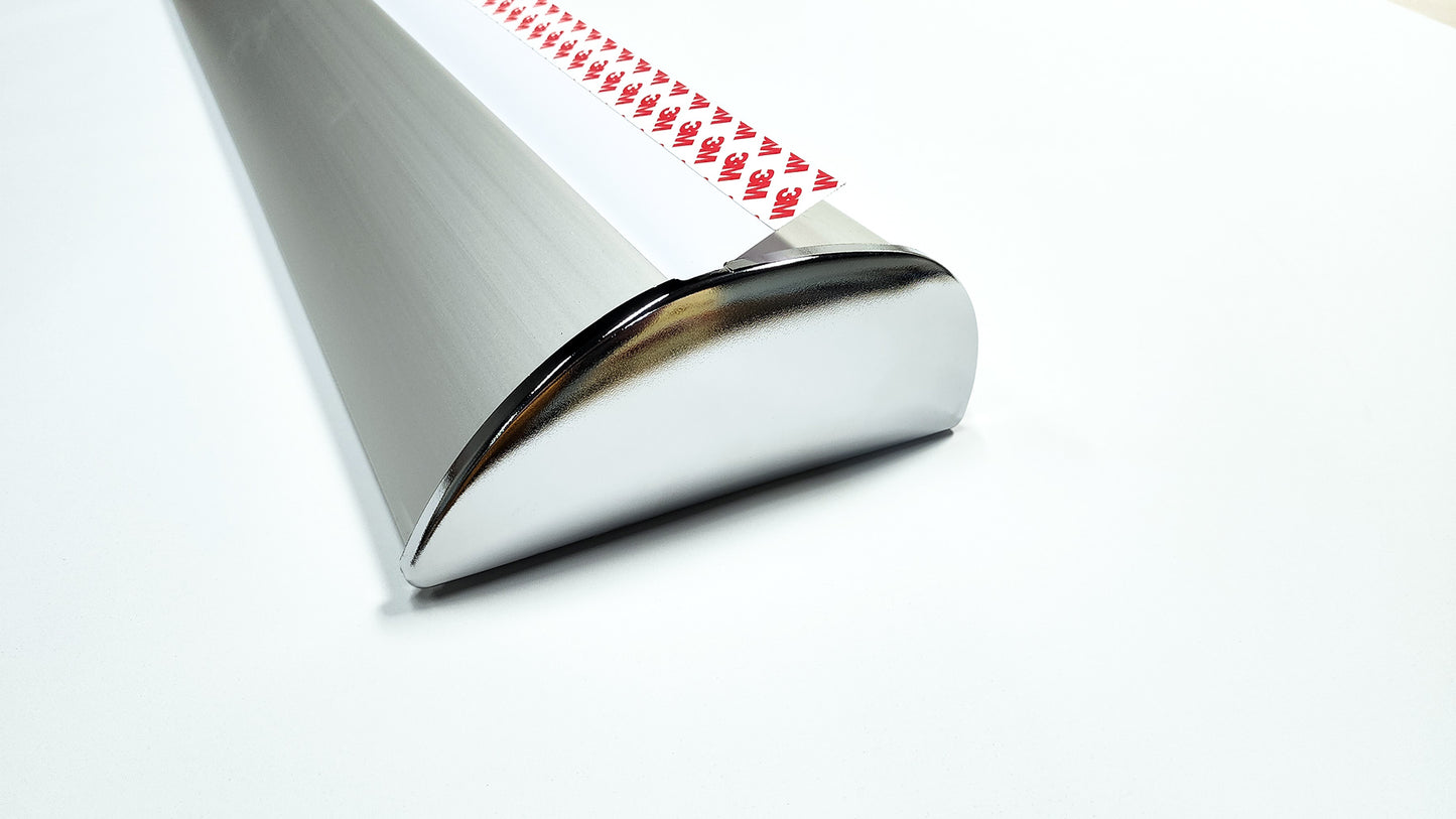 V-Type Roll up Stand 33.5"x80"